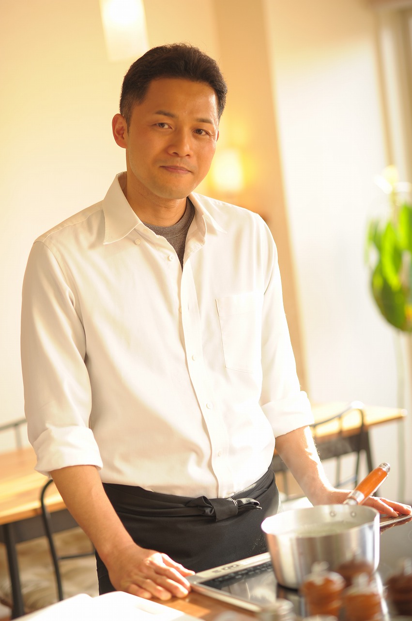 Hiro Cooking Studio 主宰 野股 正宏 先生